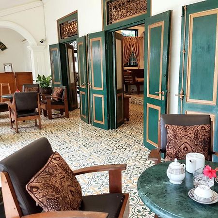 Apartament Ndalem Gamelan Jogyakarta Zewnętrze zdjęcie