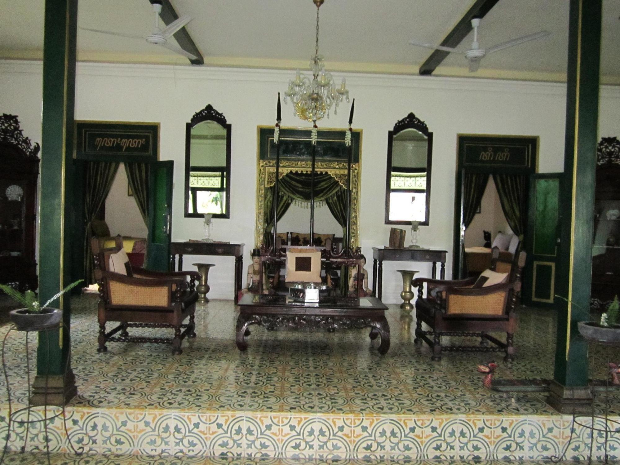 Apartament Ndalem Gamelan Jogyakarta Zewnętrze zdjęcie